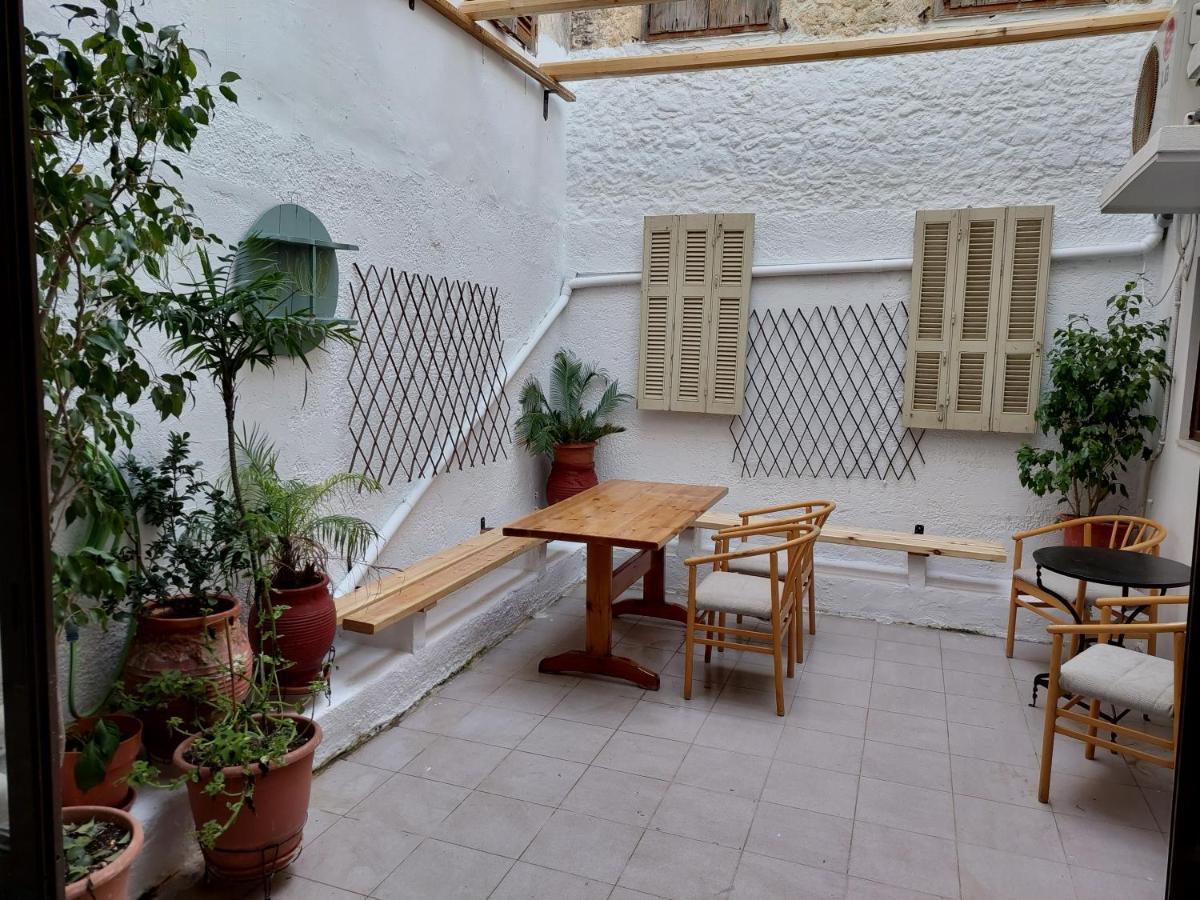 Old Town Tales Apartments Rhodes City Dış mekan fotoğraf